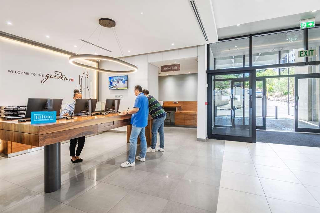 Hilton Garden Inn Windhoek Interior foto